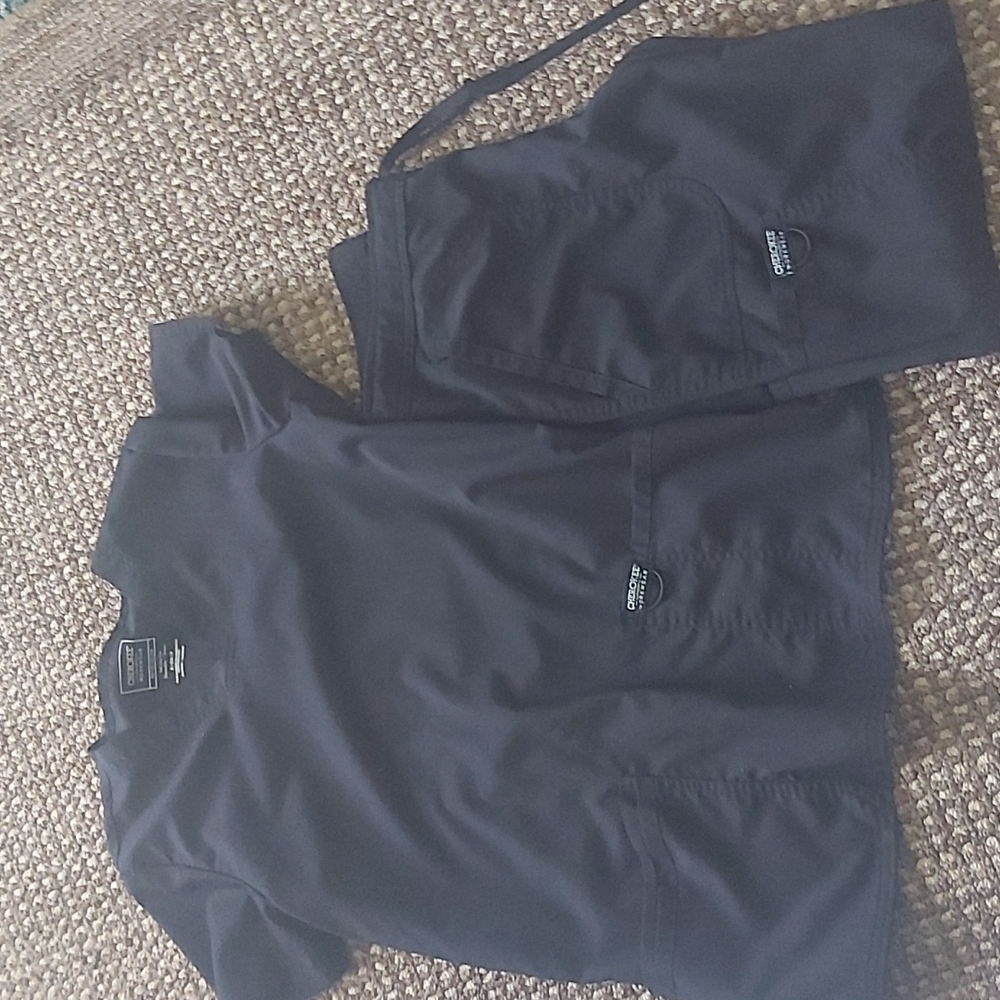 PAIR Cherokee Workwear Revolution Scrubs Uniforms Set